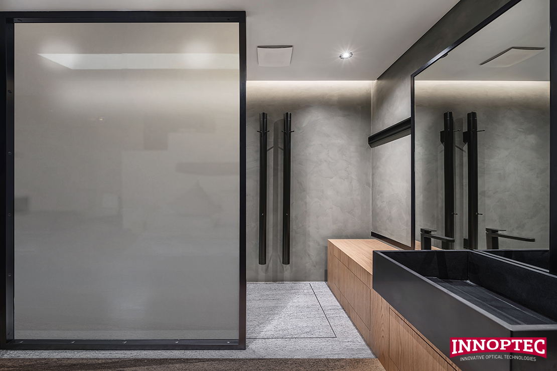 Smart Film for bathrooms showers and spa | Innoptec<sup>®</sup>