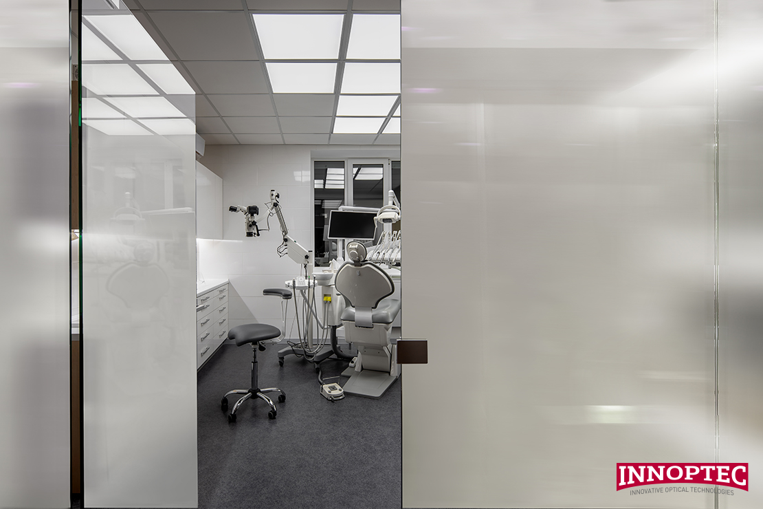 Smart Film for glass partitions | Innoptec